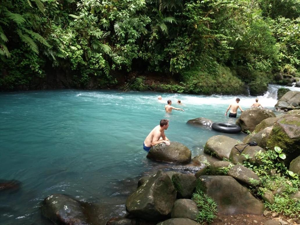 Xxx Blue Paradise - Rio Celeste Dreams Bijagua Luaran gambar