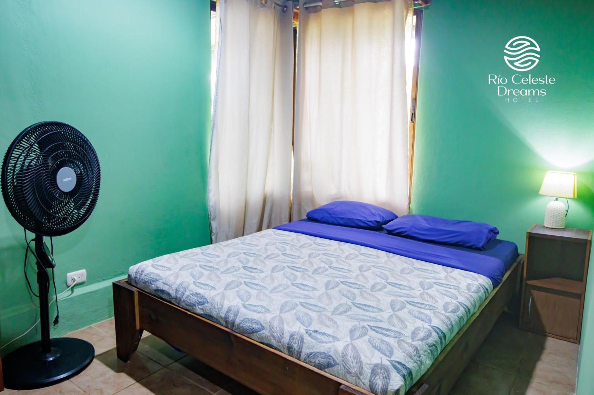 Rio Celeste Dreams Bijagua Luaran gambar